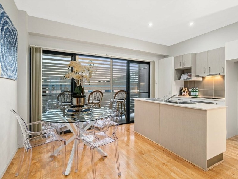 2/47 Franklin Street, Annerley QLD 4103