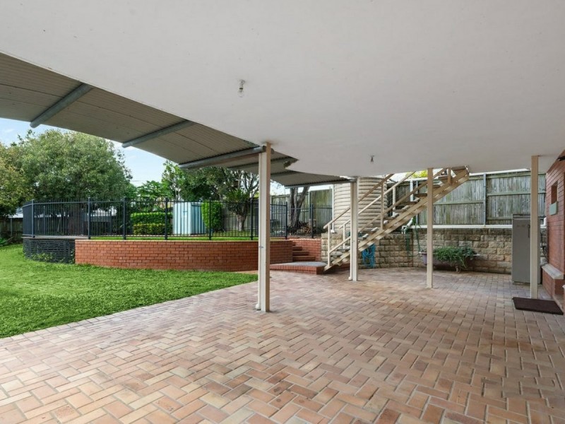 11 Clarendon Street, East Brisbane QLD 4169