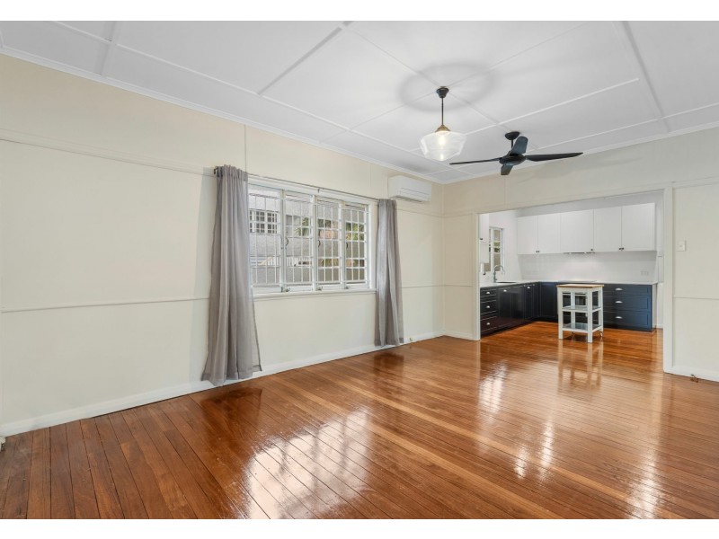 26 Hunter Street, Greenslopes QLD 4120