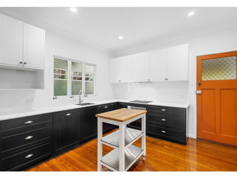 26 Hunter Street, Greenslopes QLD 4120