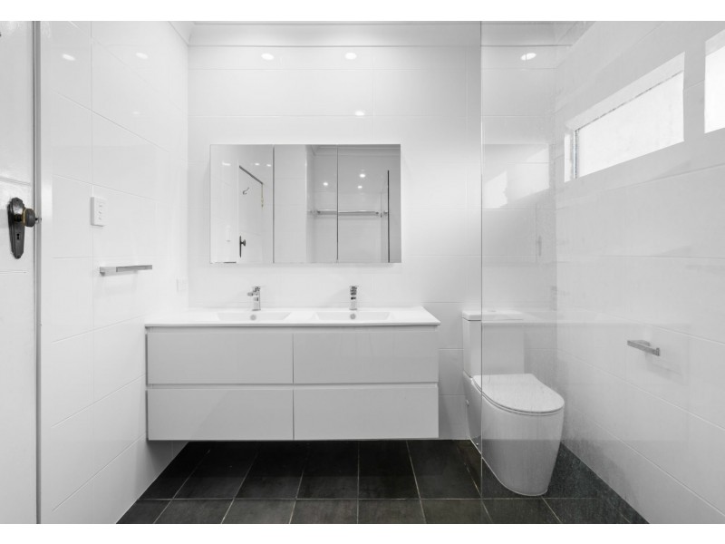 26 Hunter Street, Greenslopes QLD 4120