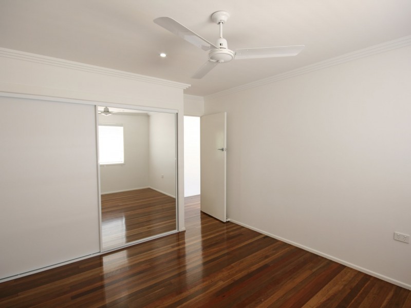 1/29 Cook Street, Yeronga QLD 4104