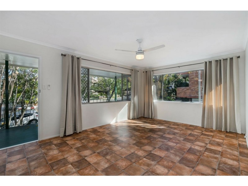 1/19 Waverley Road, Taringa QLD 4068