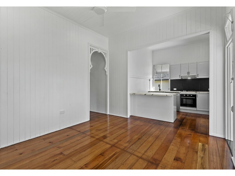 88 Chaucer Street, Moorooka QLD 4105