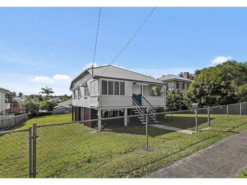 88 Chaucer Street, Moorooka QLD 4105
