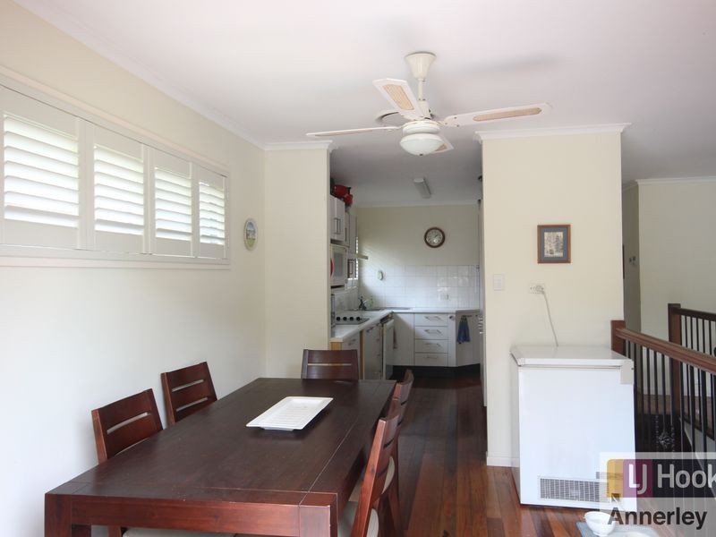 62 Vivian Street, Tennyson QLD 4105