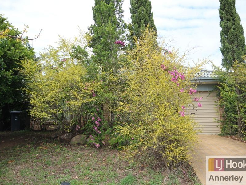 33 Picot Crescent, Runcorn QLD 4113