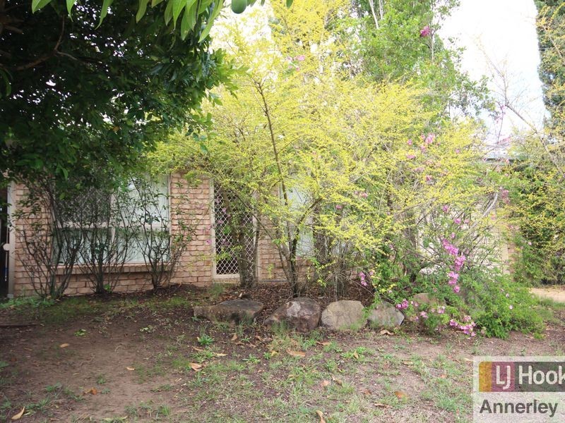 33 Picot Crescent, Runcorn QLD 4113