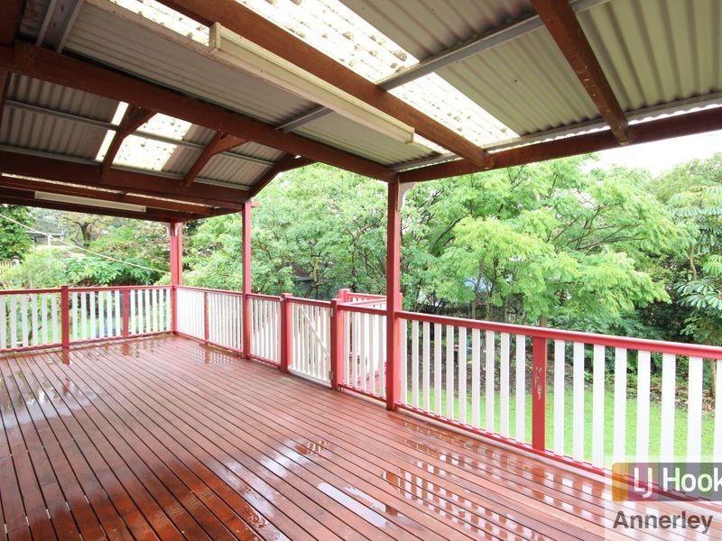 82 Mayfield Road, Moorooka QLD 4105