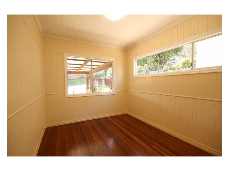 173 Mayfield Road, Moorooka QLD 4105