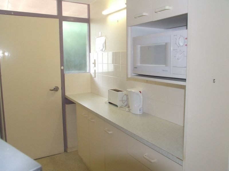 2/68 Dudley Street, Annerley QLD 4103