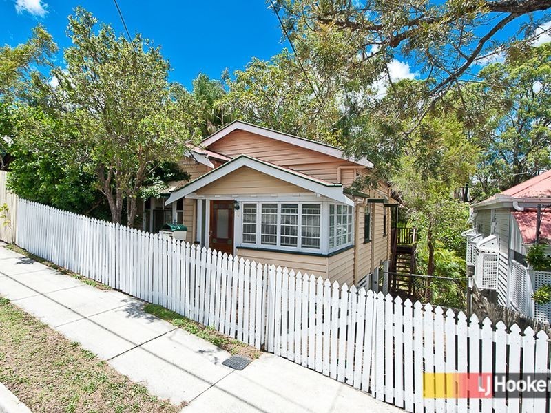 60 Fanny Street, Annerley QLD 4103