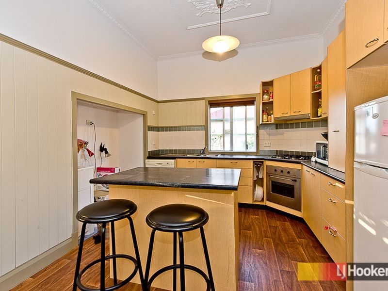 39 Emperor Street, Annerley QLD 4103