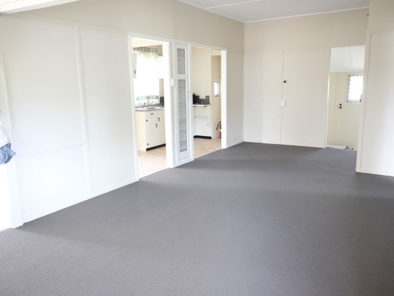 64 Fegen Drive, Moorooka QLD 4105