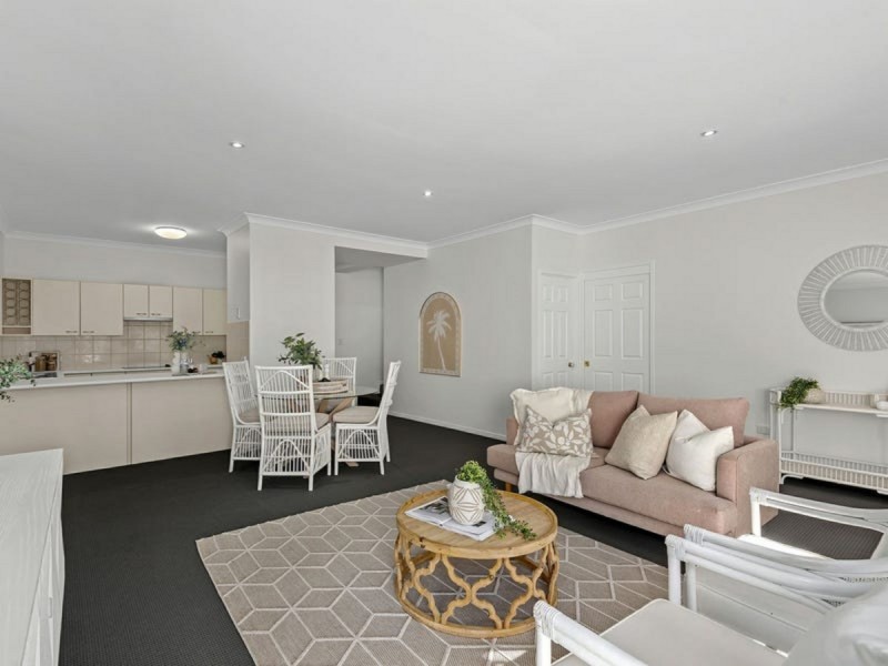 47 Bledisloe Street, Fairfield QLD 4103