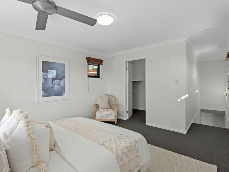 47 Bledisloe Street, Fairfield QLD 4103