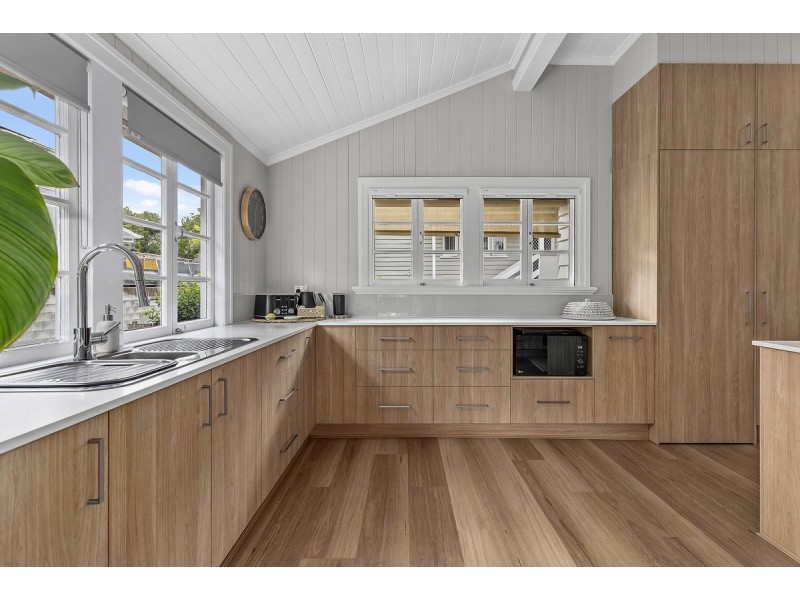 49 Ortive Street, Yeronga QLD 4104