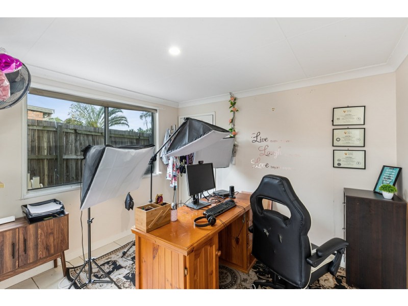 60 Karri Avenue, Logan Central QLD 4114