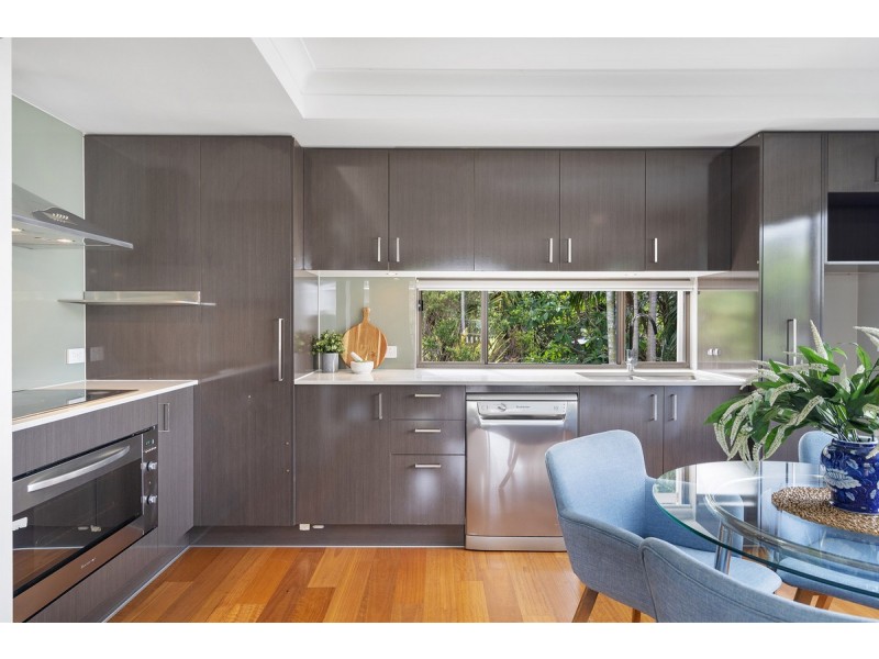 9/11 Norman Street, Annerley QLD 4103