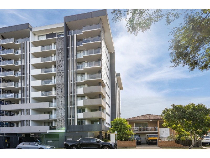 10/17 Carl Street, Woolloongabba QLD 4102