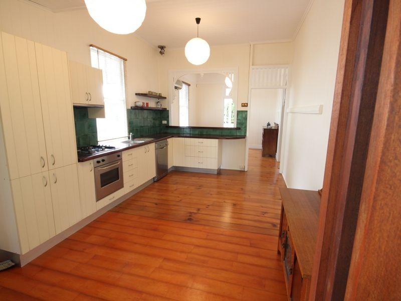 56 Fanny Street, Annerley QLD 4103