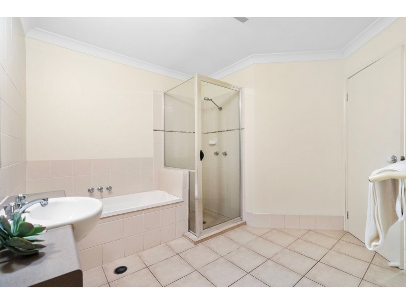 13/12 Collins Street, Brassall QLD 4305