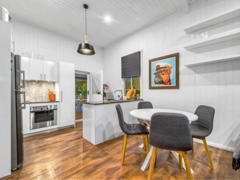 39 Cambridge Street, Rocklea QLD 4106