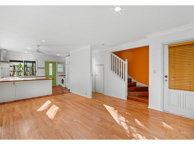 1/50 Cameron Street, Fairfield QLD 4103