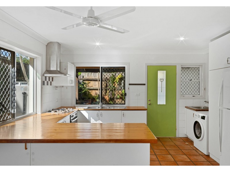 1/50 Cameron Street, Fairfield QLD 4103