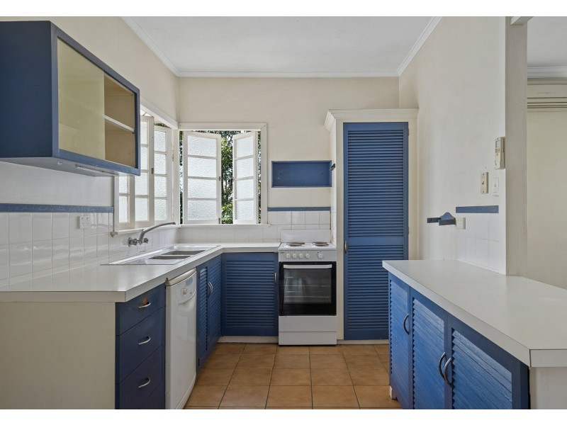 15 Weal Avenue, Tarragindi QLD 4121