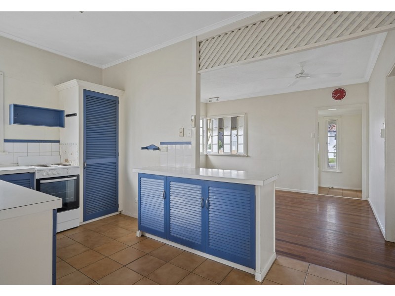 15 Weal Avenue, Tarragindi QLD 4121