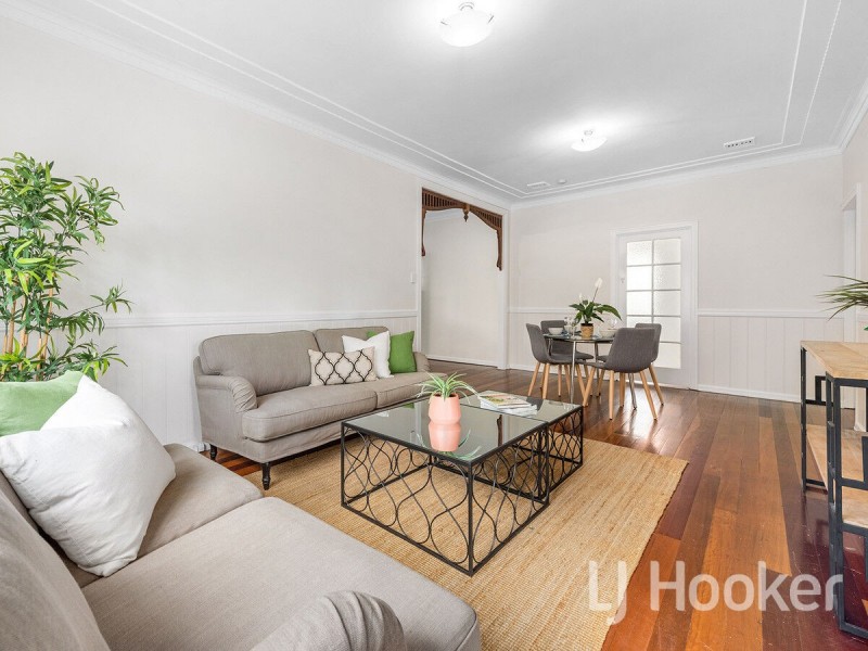 14 Blackwood Road, Salisbury QLD 4107