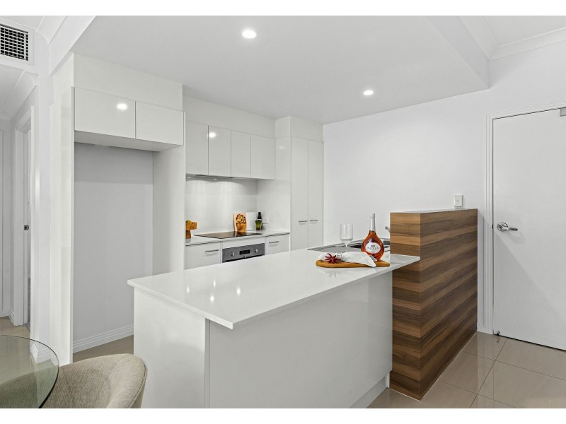 1/19 Stamford Street, Yeerongpilly QLD 4105