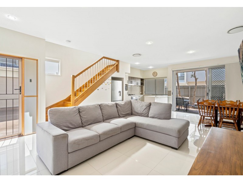 8/12 Avoca Street, Yeronga QLD 4104