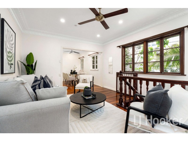 48 Turner Avenue, Fairfield QLD 4103