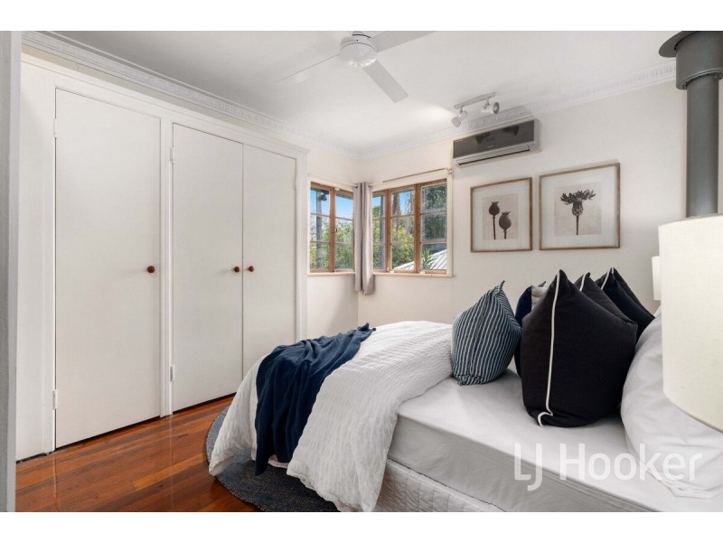 48 Turner Avenue, Fairfield QLD 4103