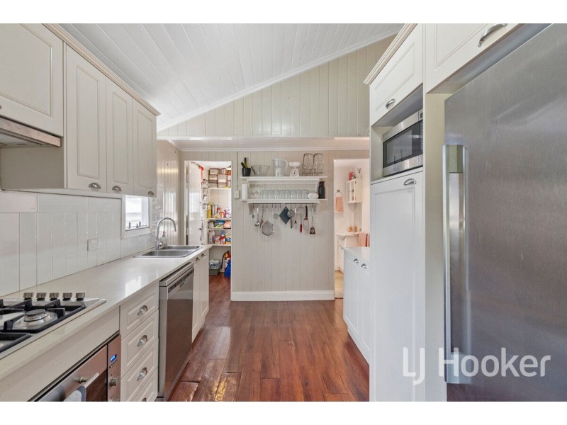 58 Halstead Street, Coorparoo QLD 4151