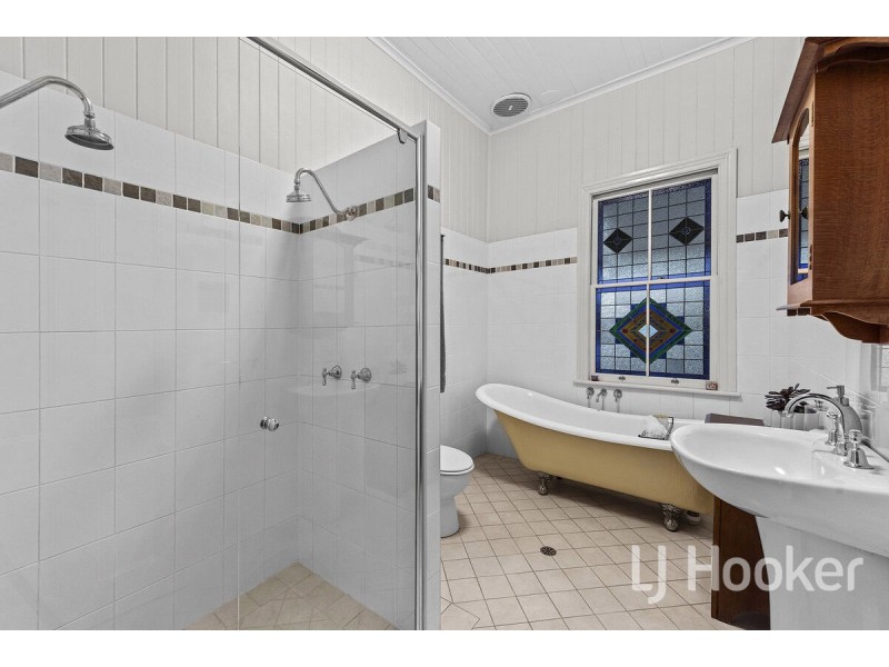 29 Wingarra Street, Yeerongpilly QLD 4105