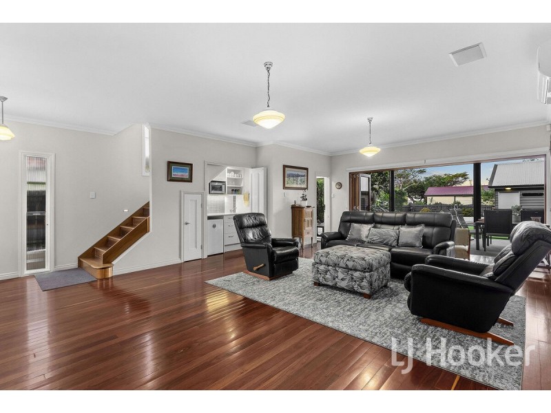 29 Wingarra Street, Yeerongpilly QLD 4105