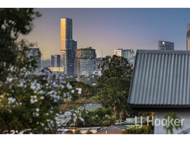 29 Wingarra Street, Yeerongpilly QLD 4105