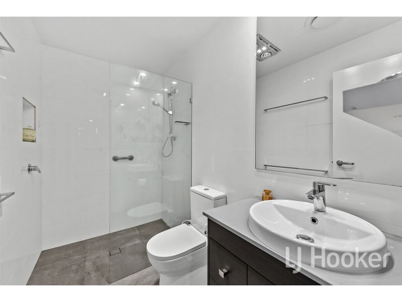 5002/172 Venner Road, Yeronga QLD 4104