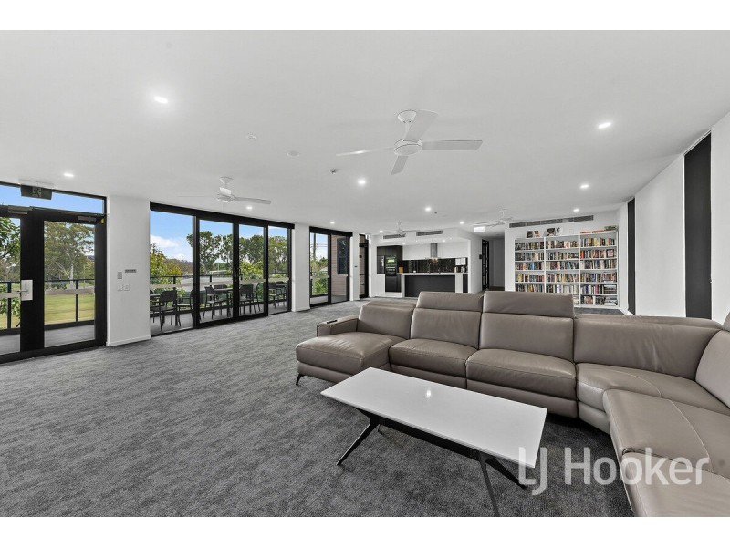 5002/172 Venner Road, Yeronga QLD 4104