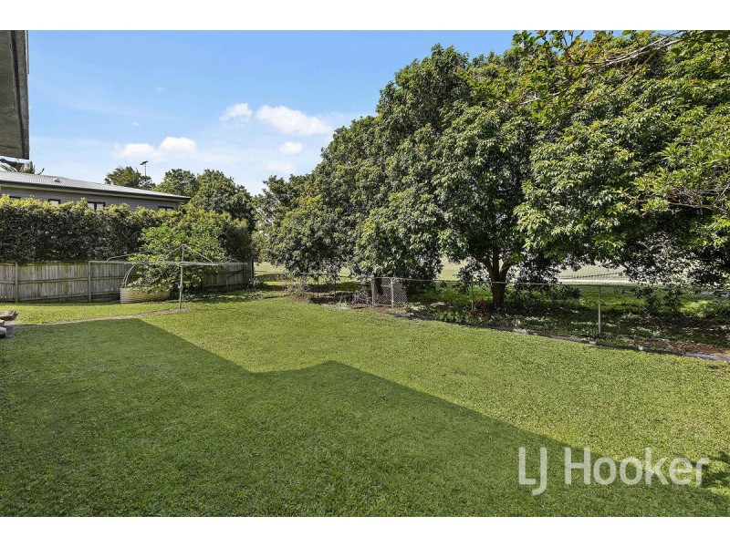 28 Crutchley Street, Fairfield QLD 4103