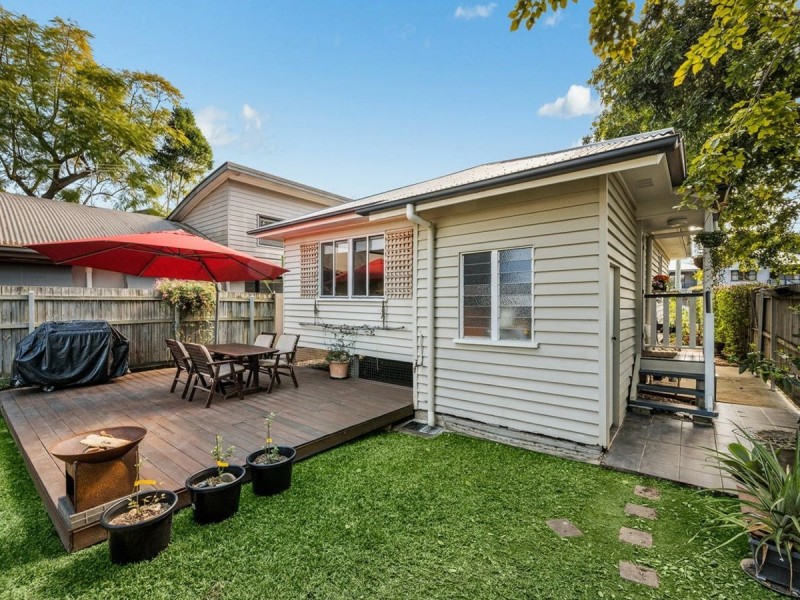 63 Hargreaves Avenue, Chelmer QLD 4068