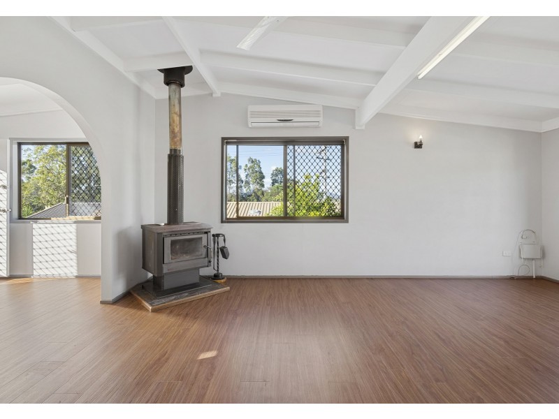 42 Wade Street, Bundamba QLD 4304