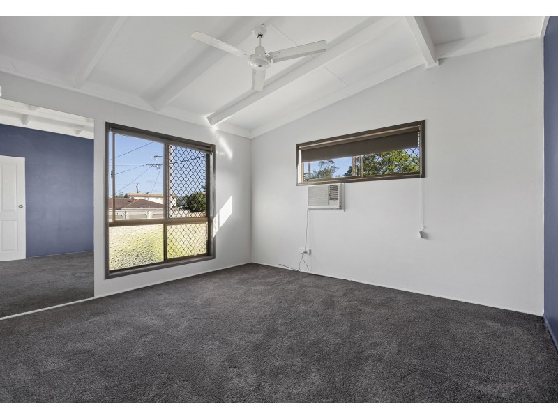 42 Wade Street, Bundamba QLD 4304