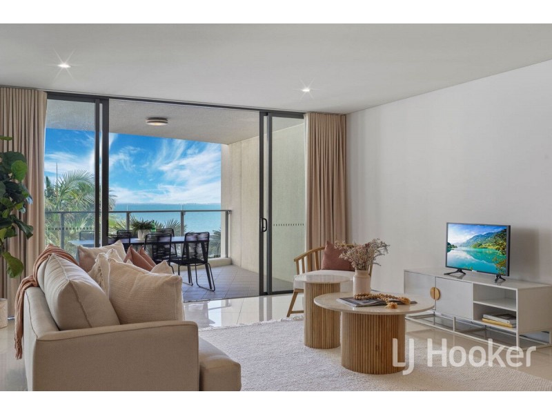 65/36 Woodcliffe Crescent, Woody Point QLD 4019