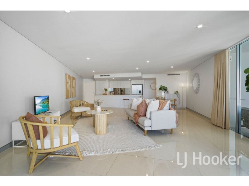 65/36 Woodcliffe Crescent, Woody Point QLD 4019