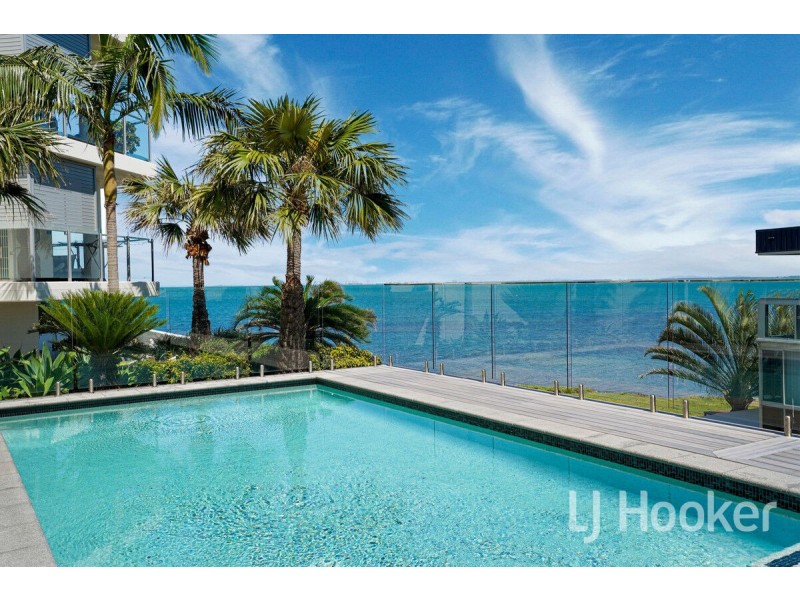 65/36 Woodcliffe Crescent, Woody Point QLD 4019