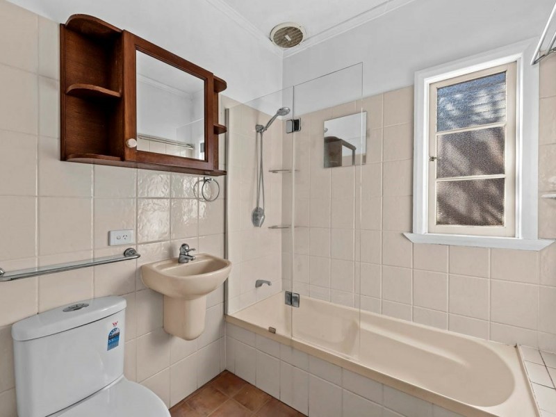 44 Chaucer Street, Moorooka QLD 4105